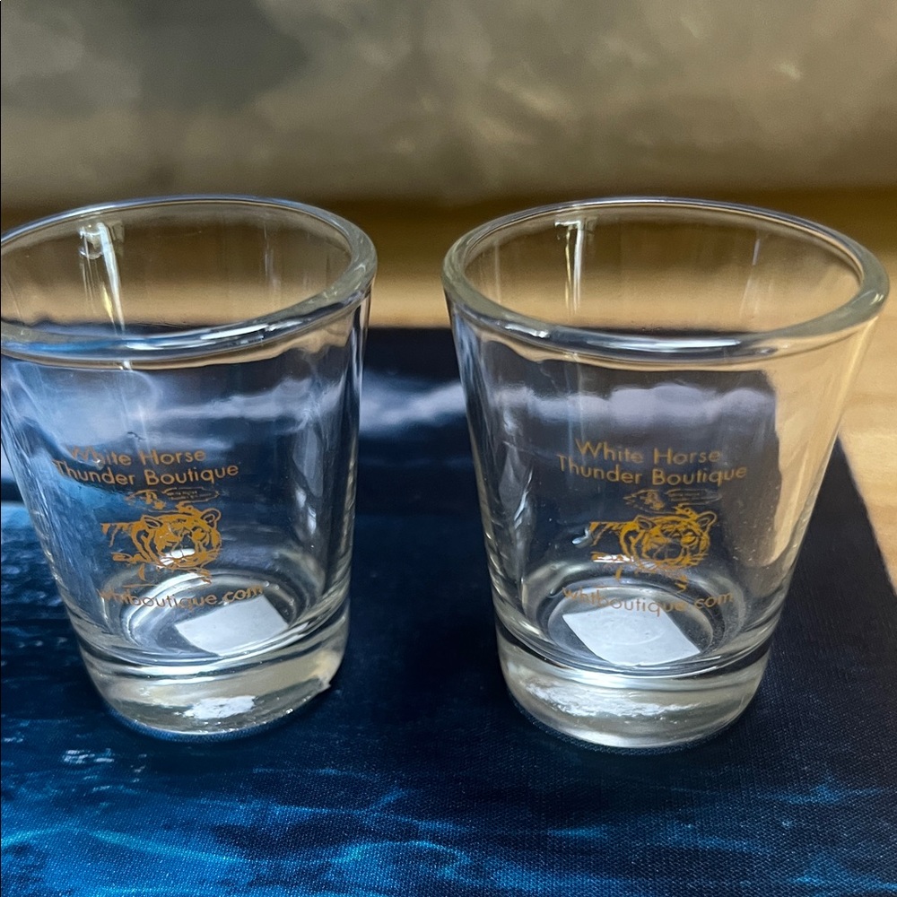 #0951** Thee Golden Tiger Art : Clear Shot Glasses Set by Julie Lee Nersinger..